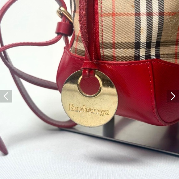 Burberry’s BackPack - Picture 7 of 16